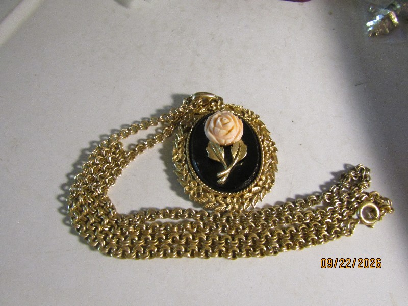 Vintage Avon Gold-Tone Rose Cameo Pendant Necklace with Hidden Back Mirror