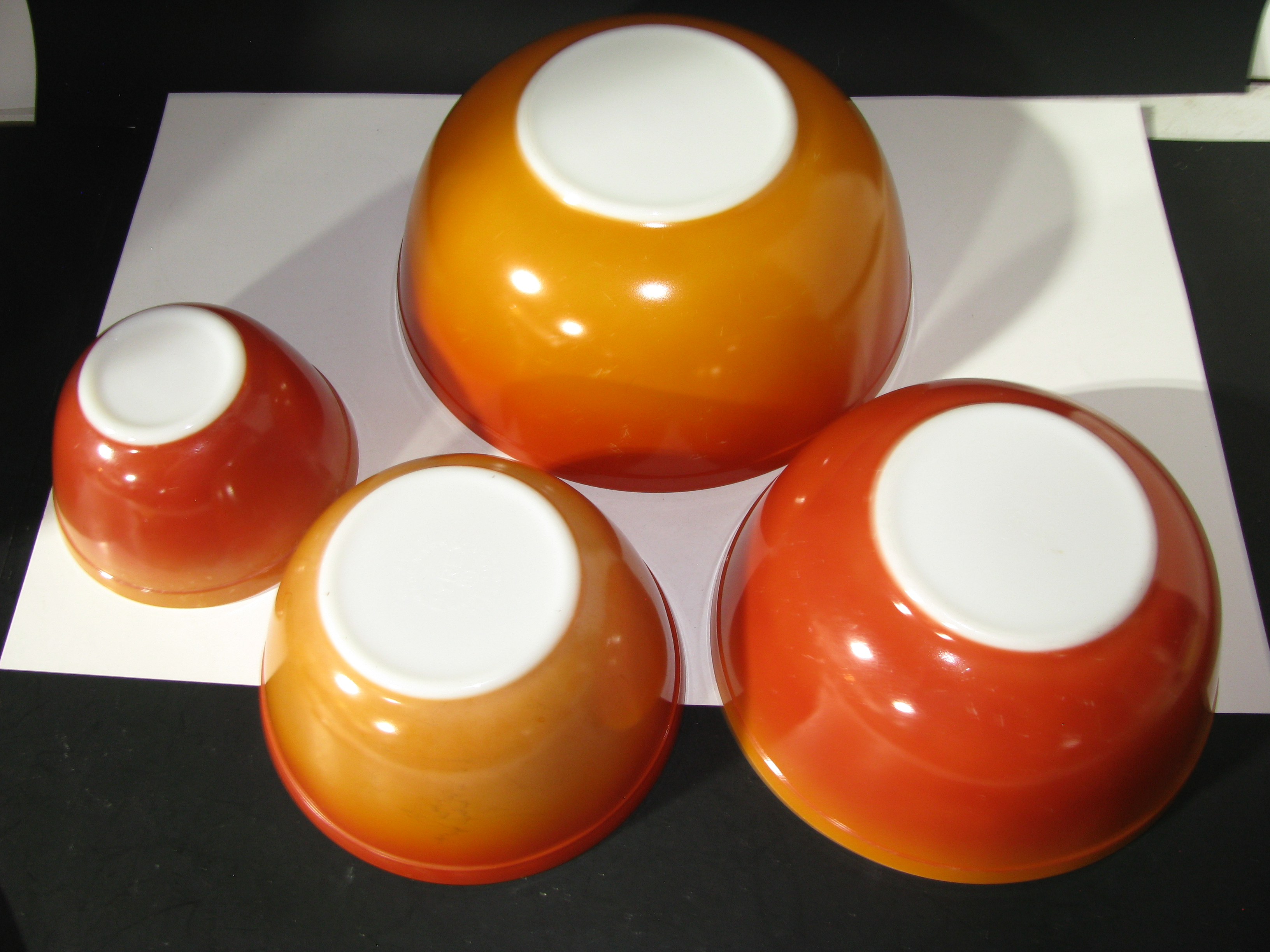 Vintage Pyrex Flameglo Nesting Bowls Set