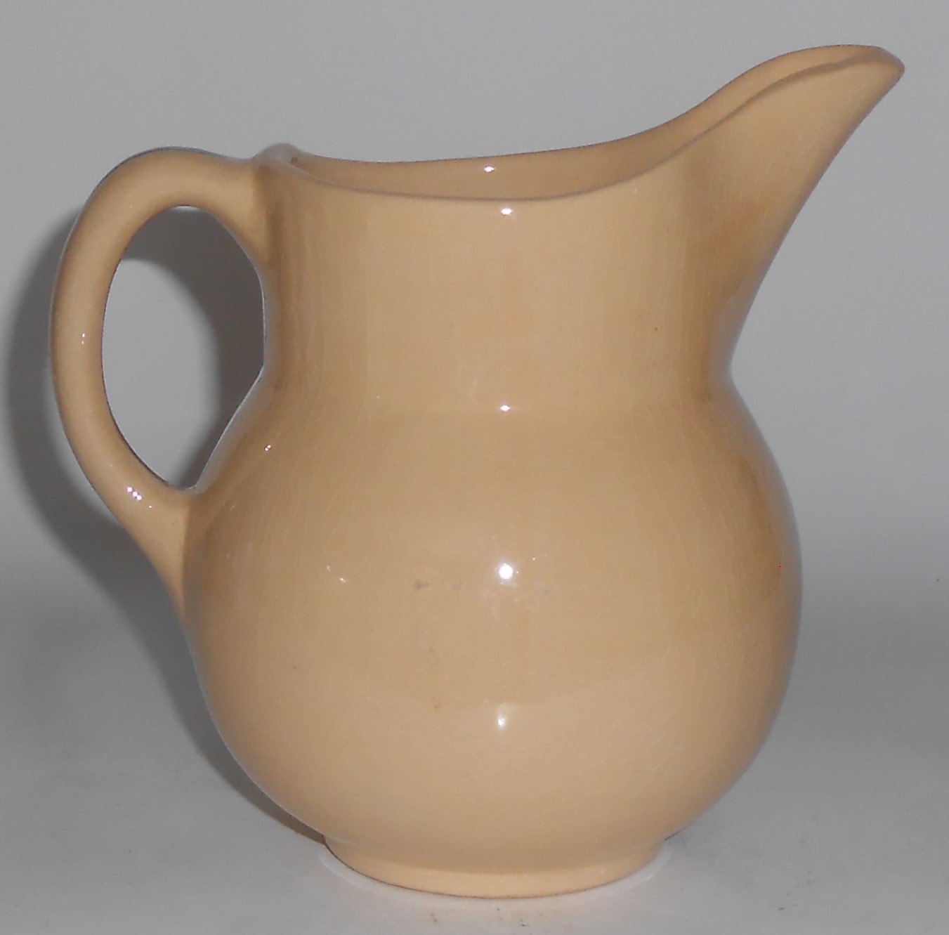 Vintage Watt Pottery American Red Bud Tear Drop #15 Pit