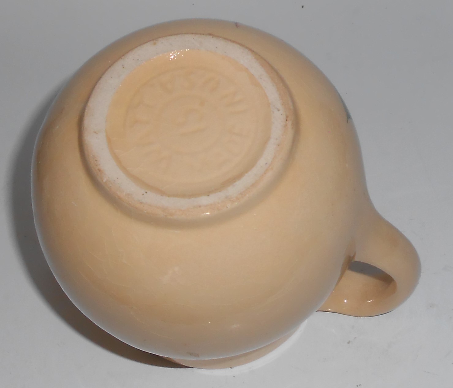Vintage Watt Pottery American Red Bud Tear Drop #15 Pit