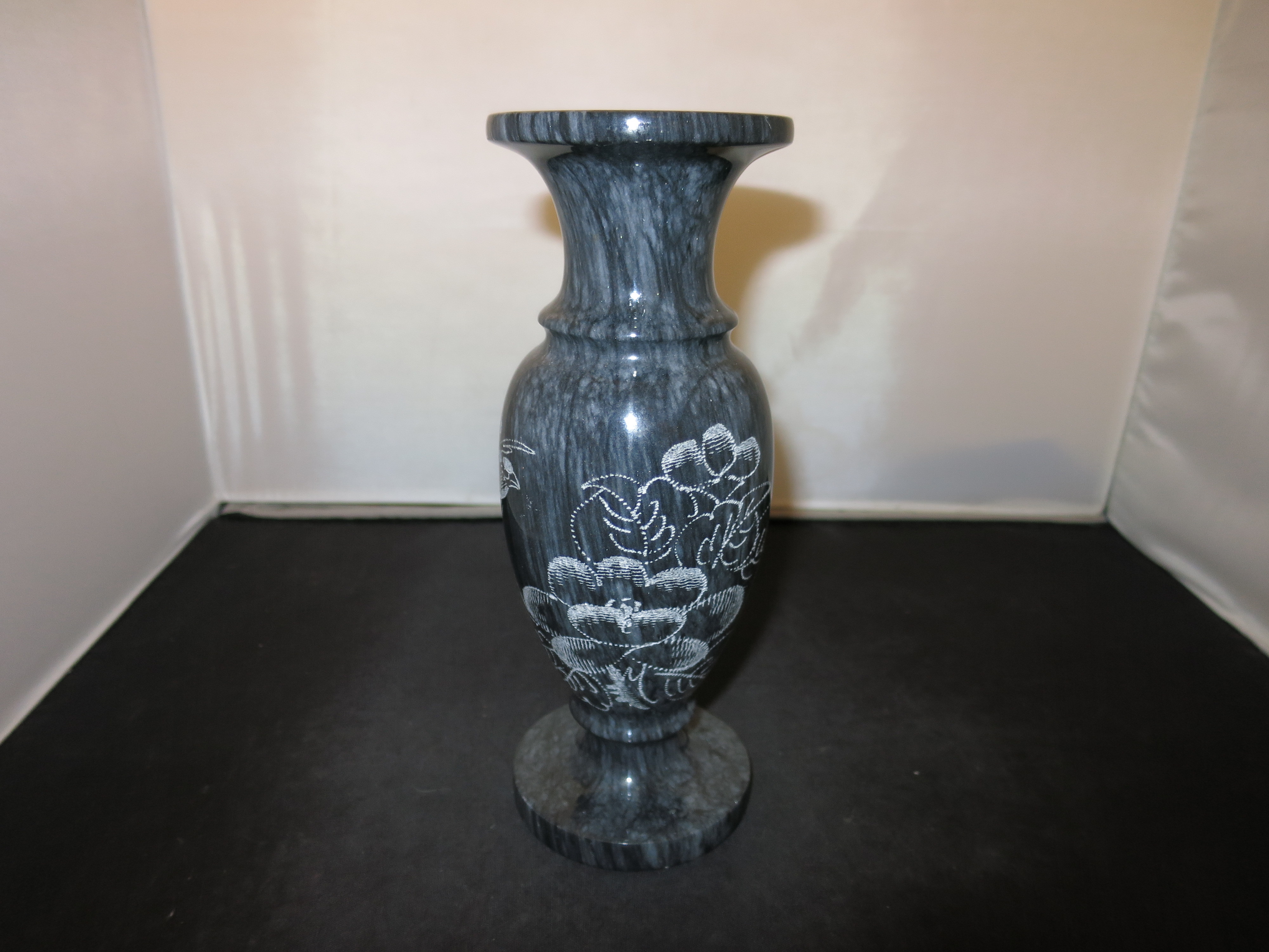 Marble Vase Art Carved Scrimshaw Floral and birds Hawaii Souvenir