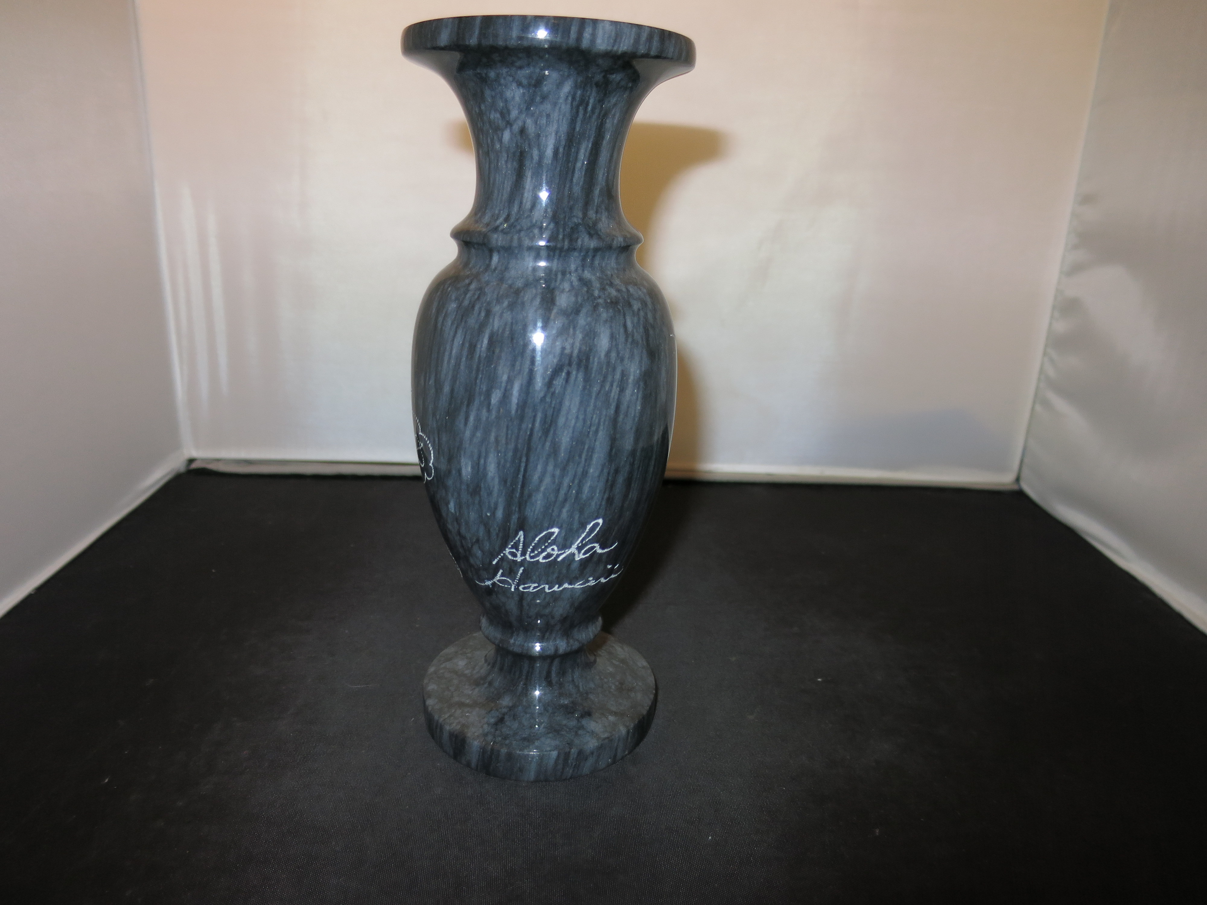 Marble Vase Art Carved Scrimshaw Floral and birds Hawaii Souvenir