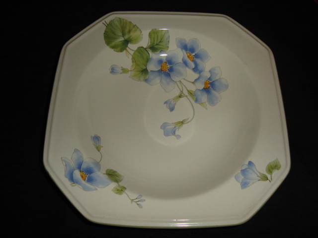Mikasa Blue Bell Bowl