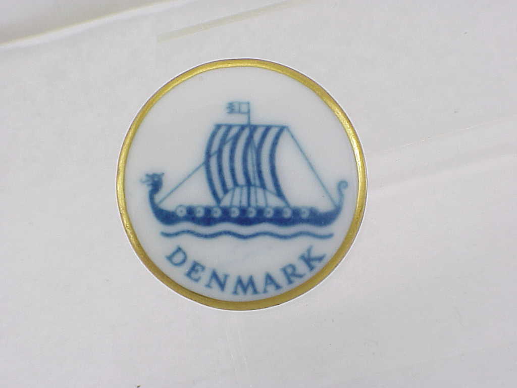 Bing & Grondahl Copenhagen Denmark Viking Ship Porcelain Brooch