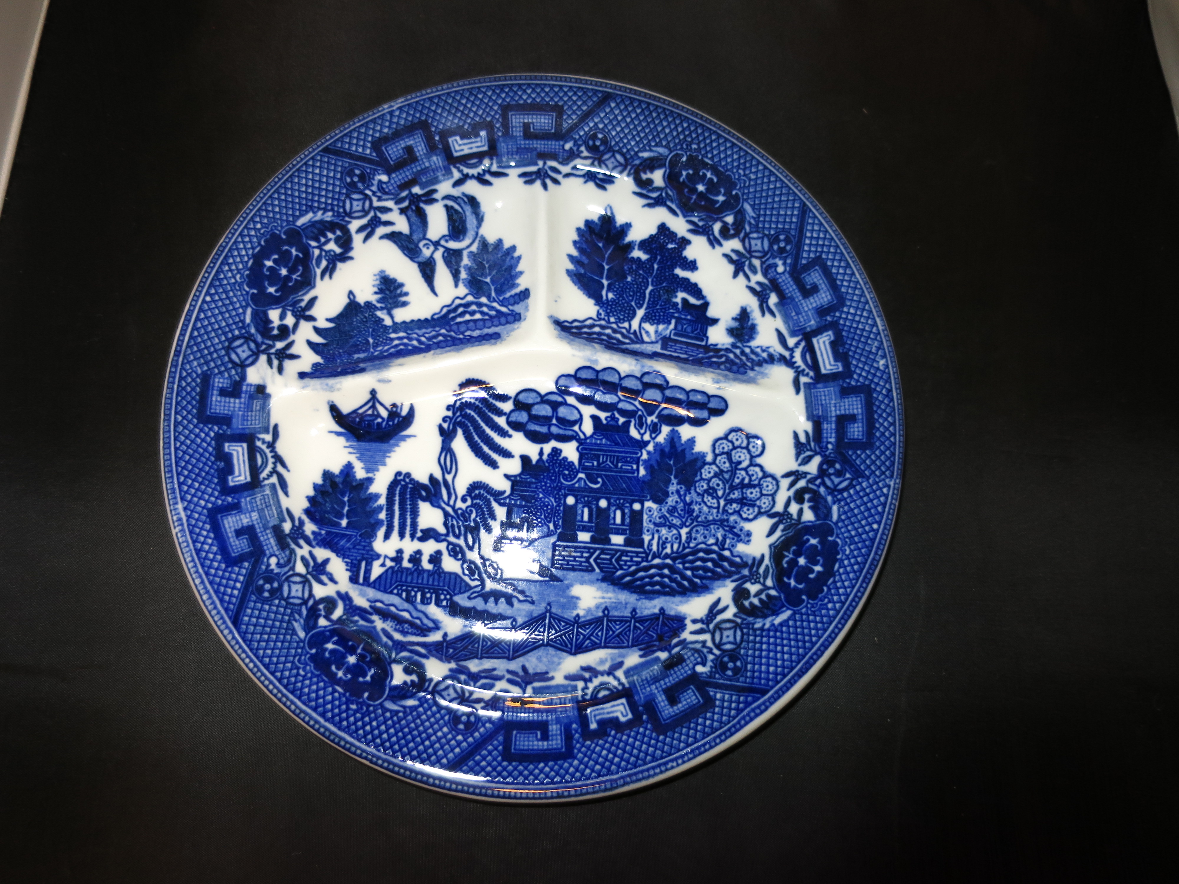 Moriyama Blue Willow Divided Grill Plate Made in Japan