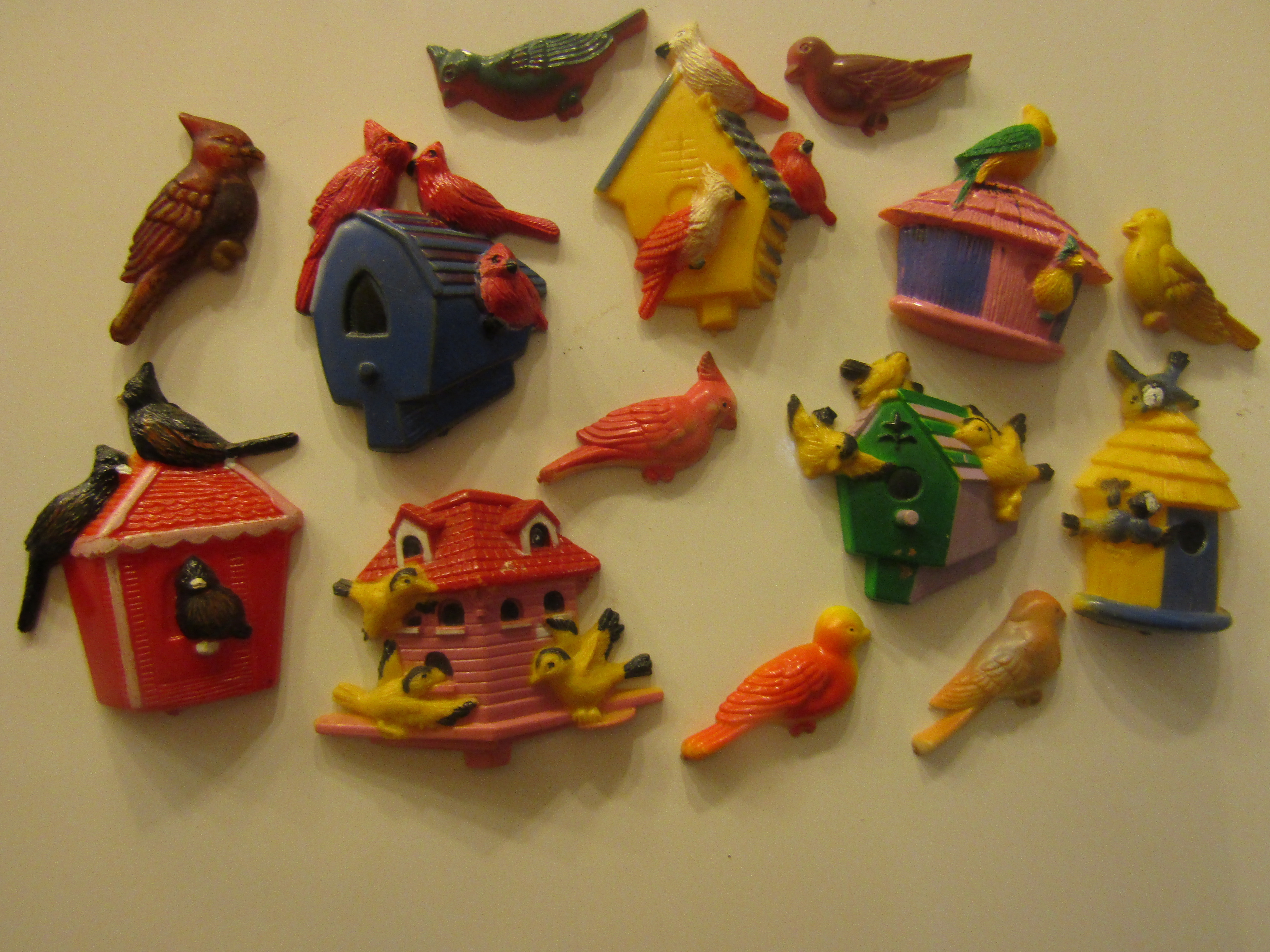 Collectable Plastic Birdhouse Magnet Set