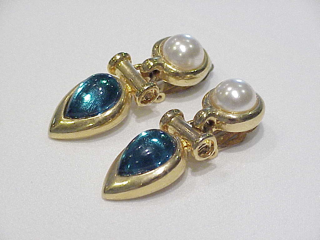Dangling Blue Green Cabachon And Faux Pearl Clip Earrings