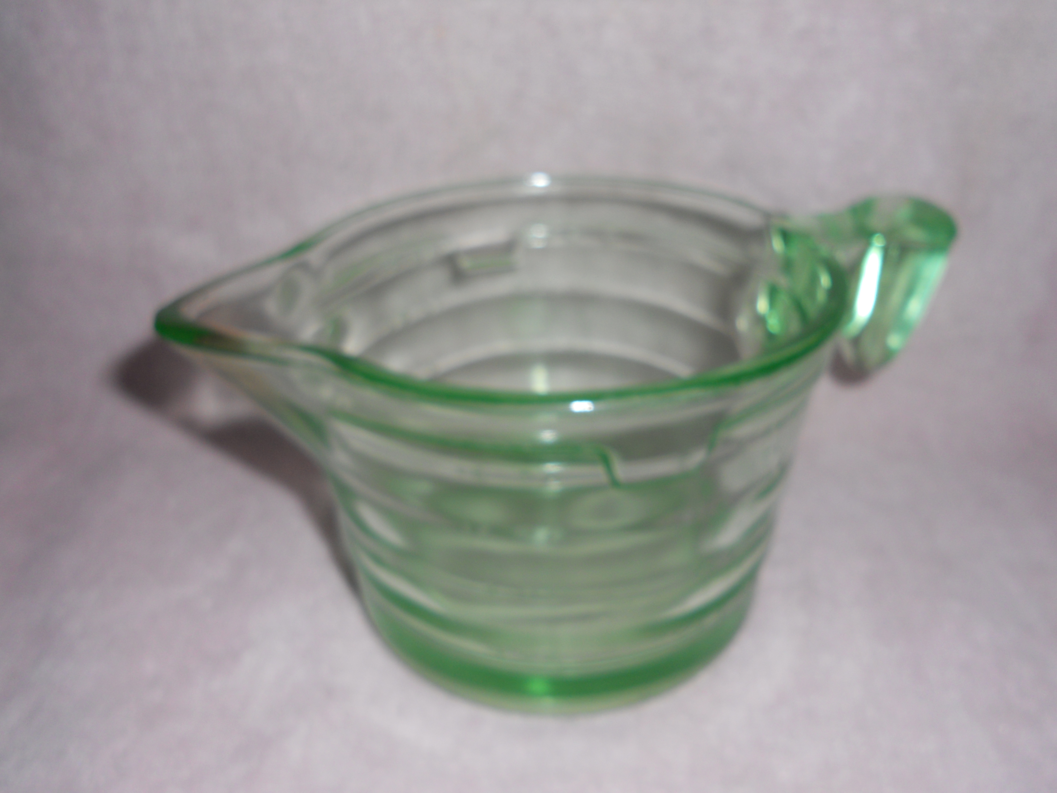 Depression Glass Measuring Cup ounces pint