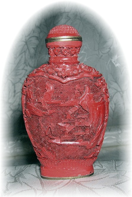 Cinnabar Chinese Snuff Bottle Red