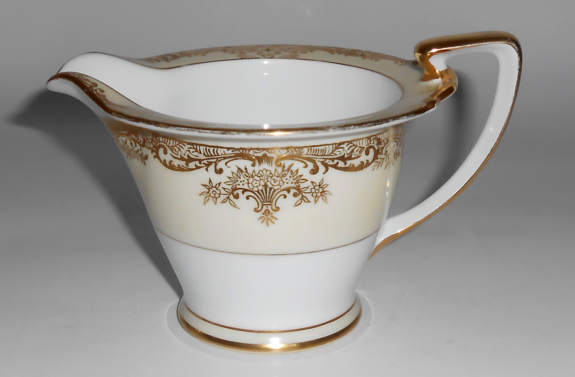 Noritake Porcelain China Grafton W/Gold Creamer Mint