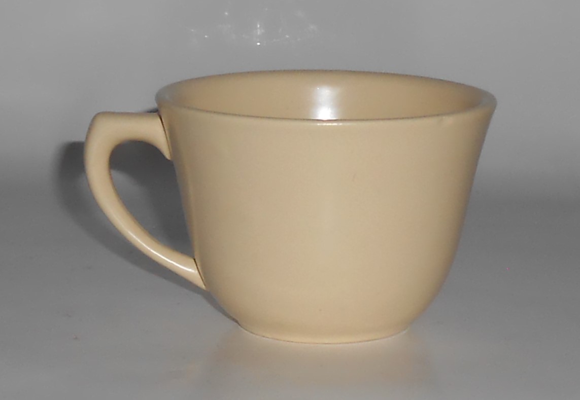 Bauer Pottery La Linda Matte Ivory Cup