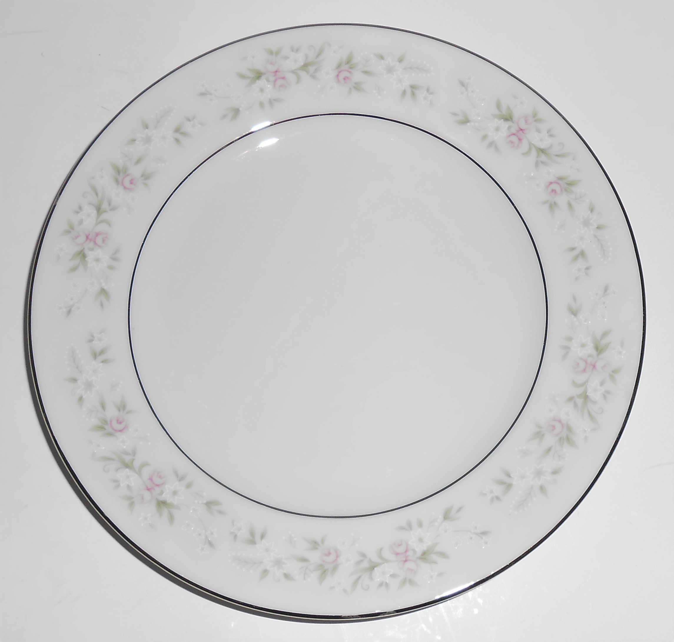 Fine China Of Japan Porcelain Maria Floral Bread Plate