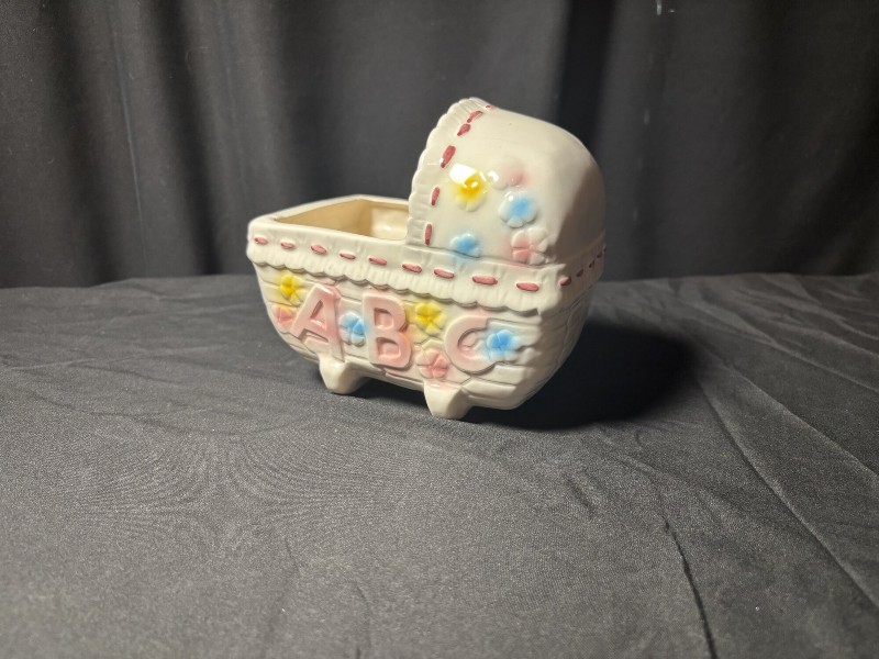 Vintage Ceramic Baby Bassinet Cradle Planter "ABC" Nursery Decor Made in Japan 104 1
