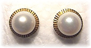 14K Gold 7mm Cultured Pearl Earrings