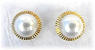 14K Gold  7mm Cultured Pearl Earrings