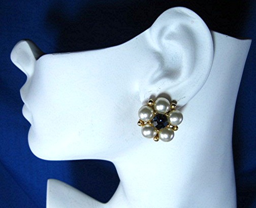 Earrings WEISS Pearl Blue  Crystal  Goldtone Clip