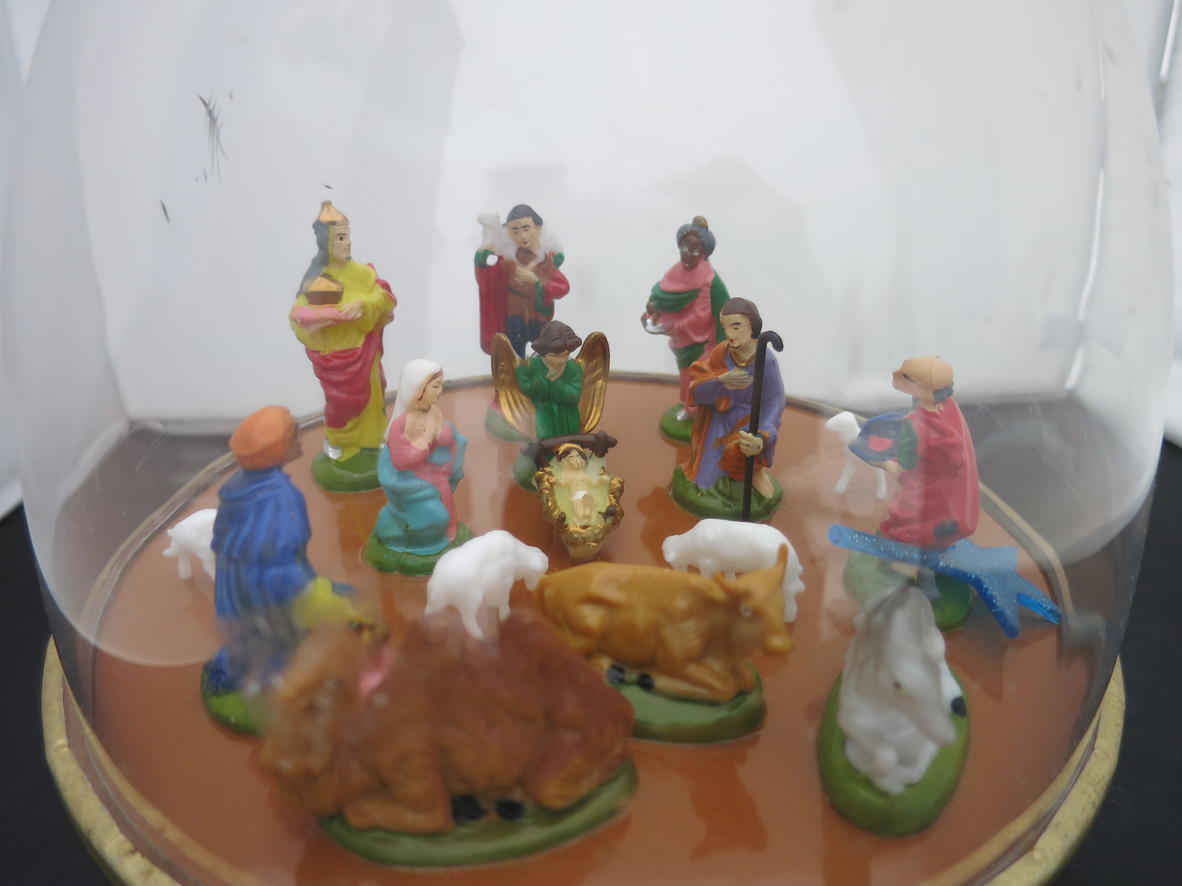Ohio Art Musical wind up Nativity Rotating Show Dome