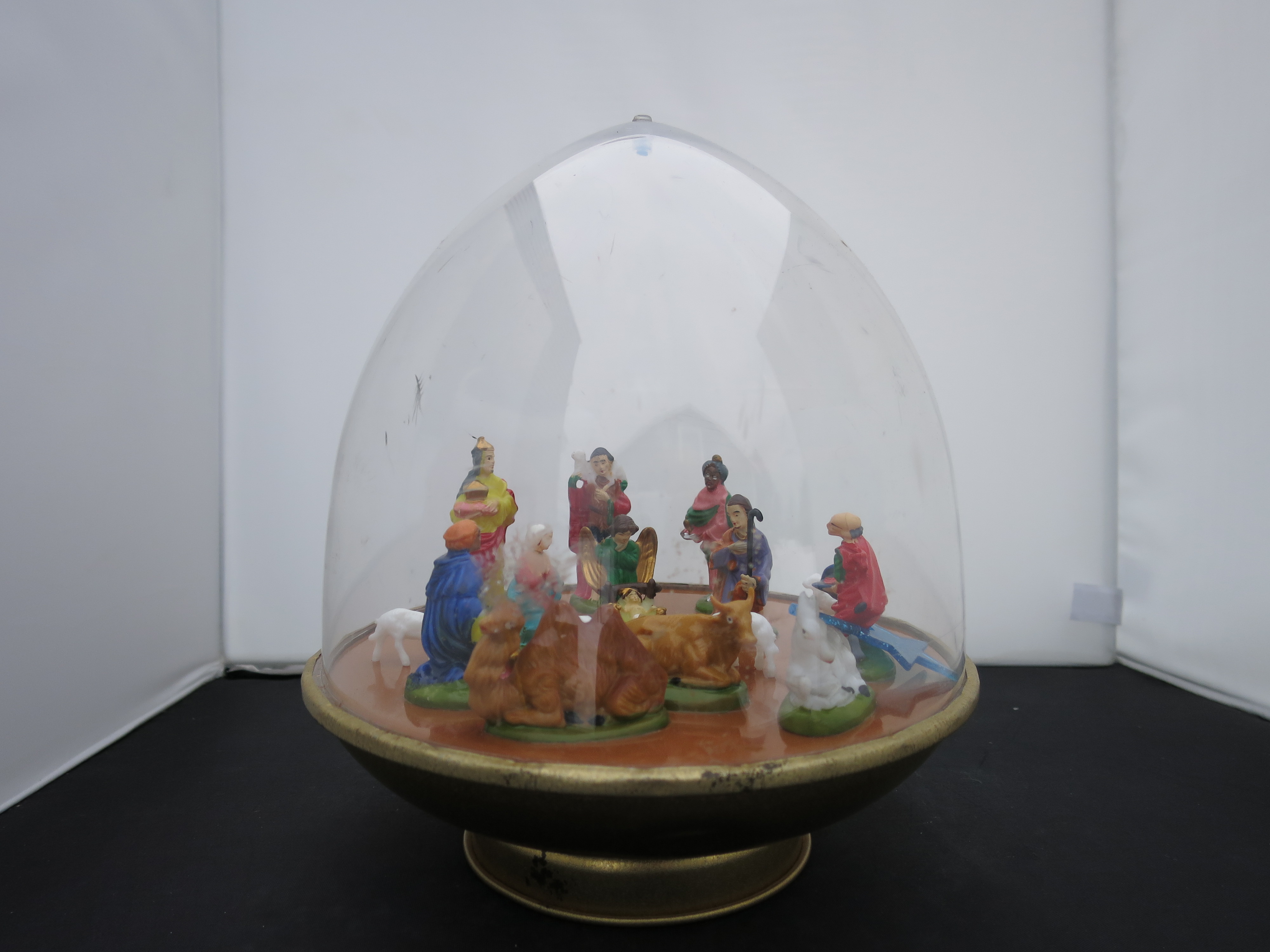Ohio Art Musical wind up Nativity Rotating Show Dome
