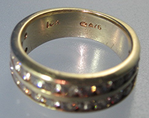 Ring Diamond 2.5 Ct and 10K Yellow Gold Anniversary