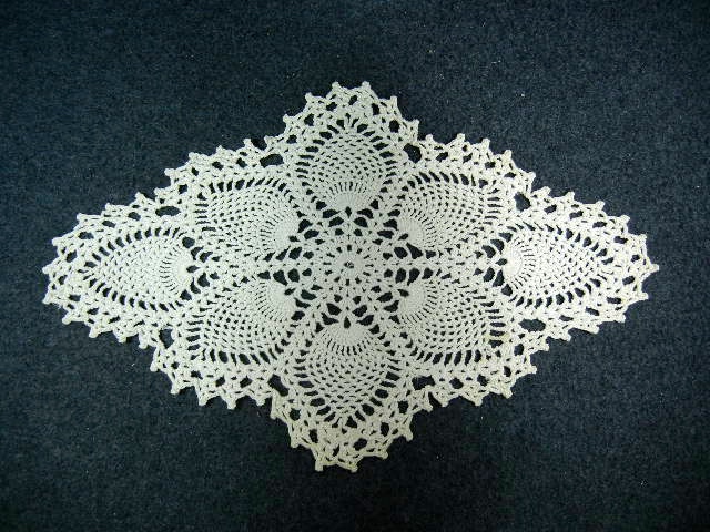 Crocheted Doily Pineapple Pattern 80s