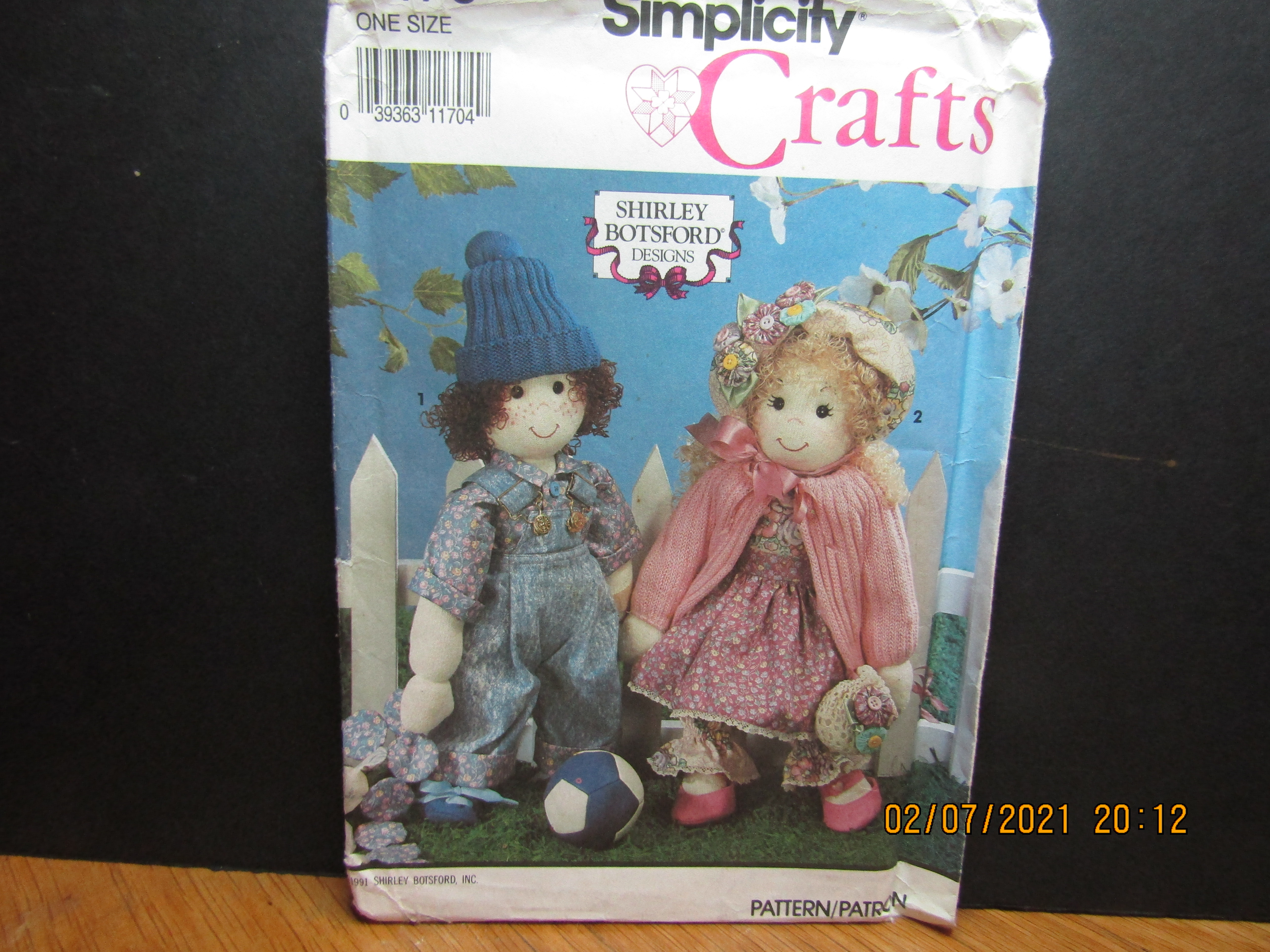 Simplicity Sock Doll With Wardrobe Pattern  #7476