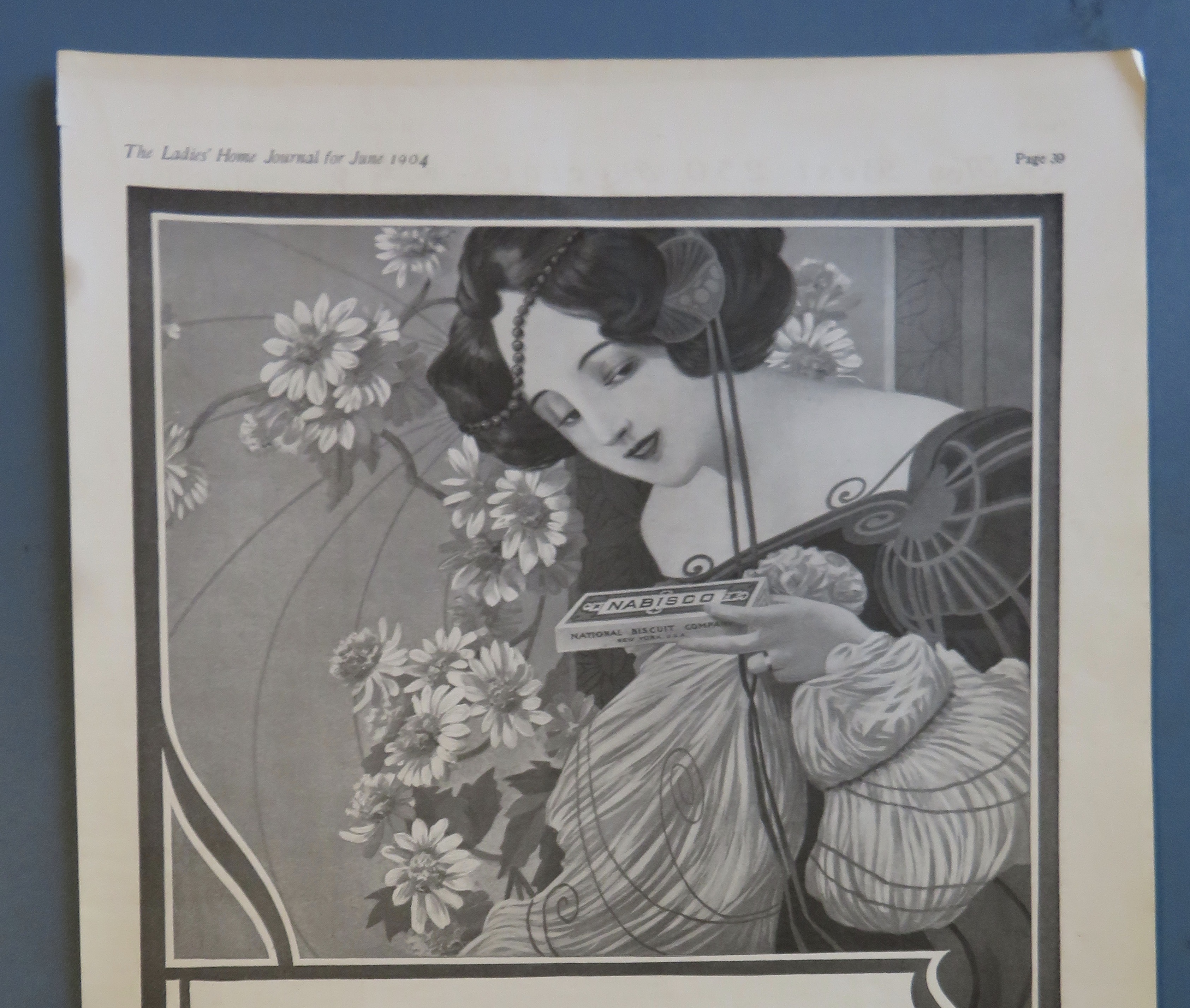 1904 Nabisco Sugar Wafers with Woman Holding Box