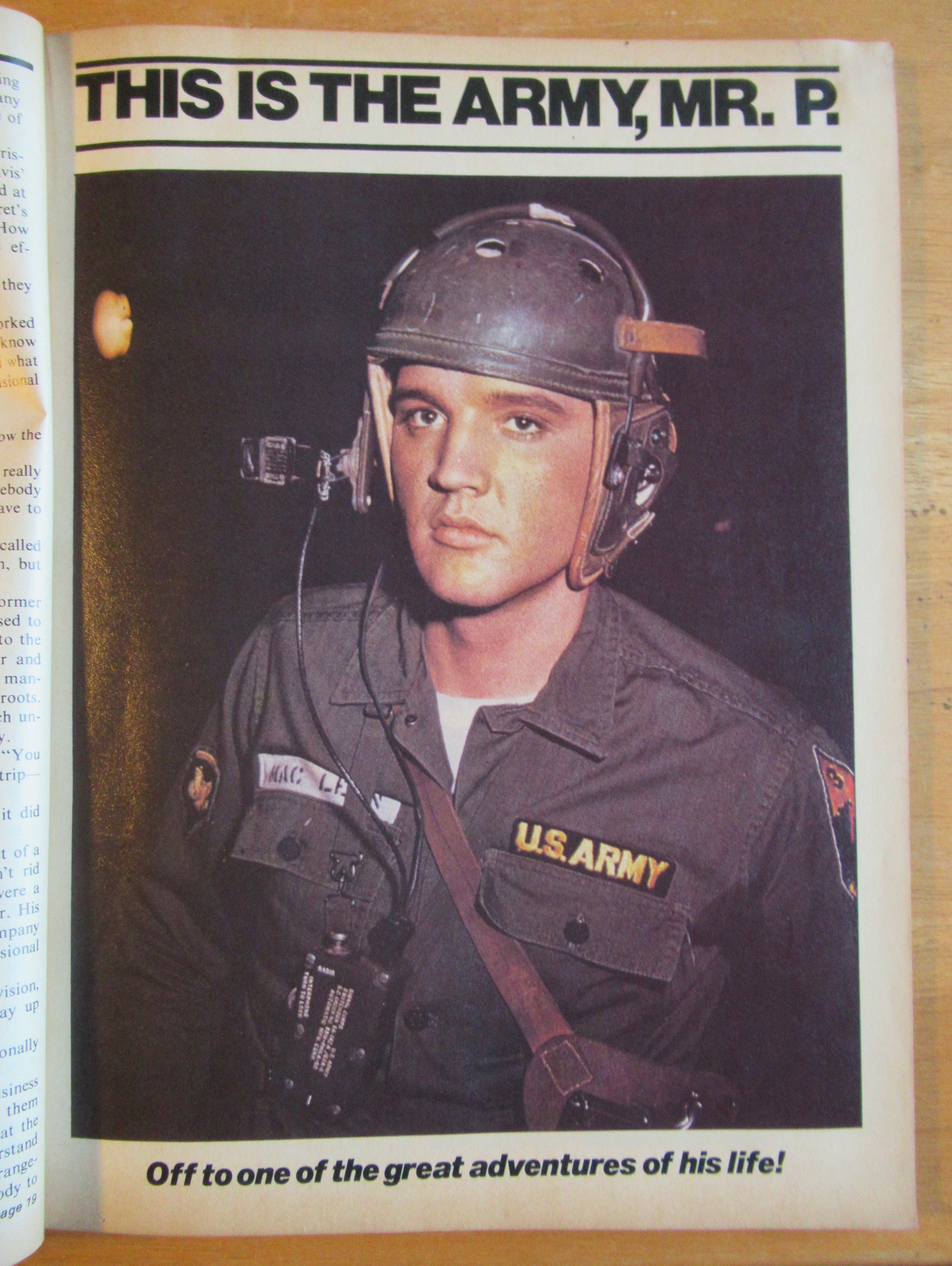 Photoplay Magazine-1977-Tribute to Elvis Presley