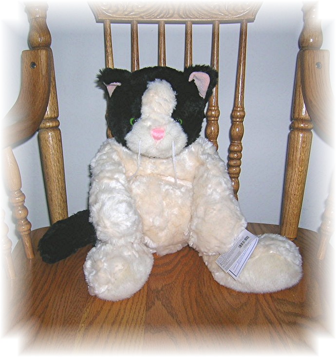 Loveable Gantz Heritage Collection Cat.....