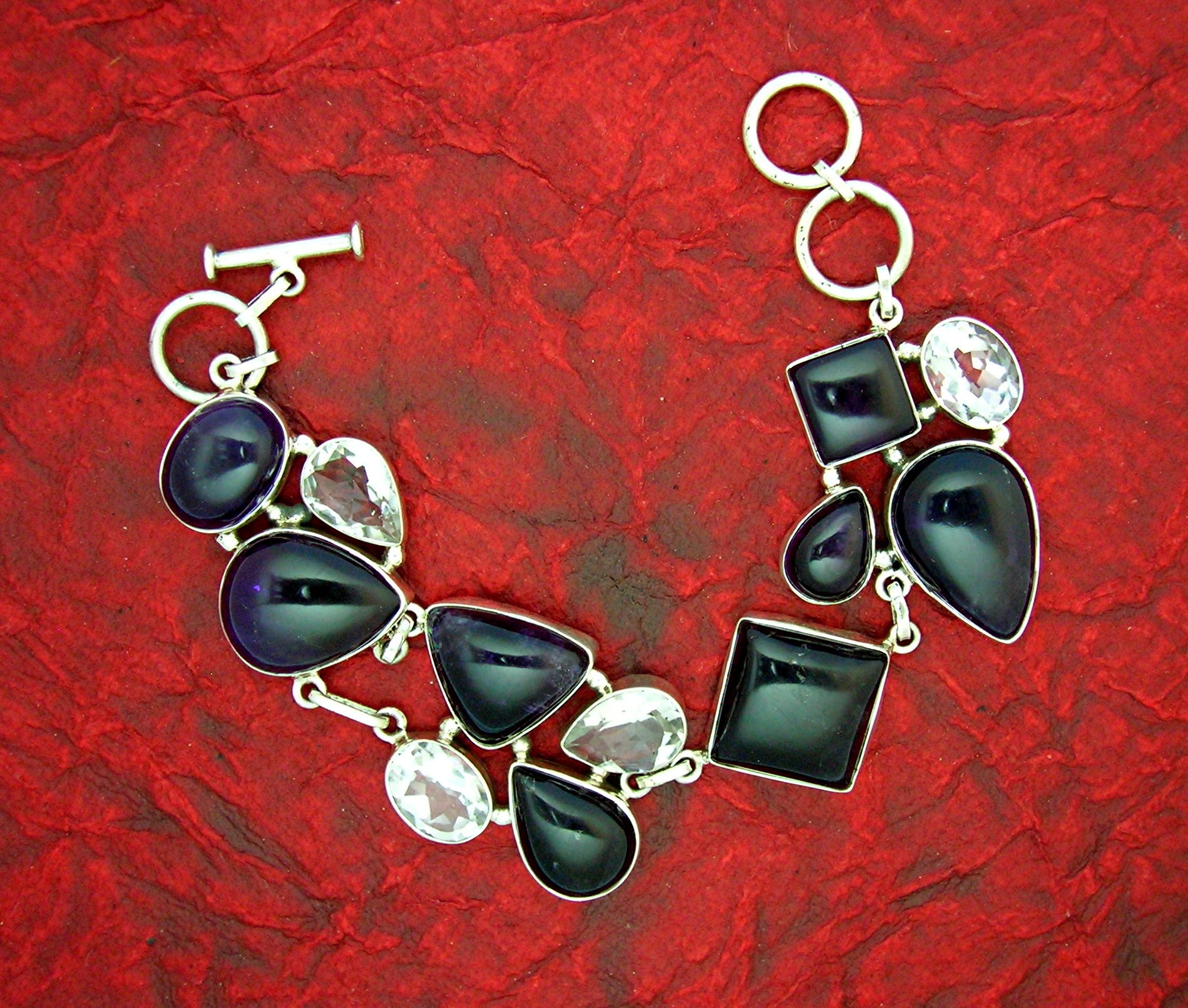 Sterling Silver Cabochon Amethyst Crystal Brcelet