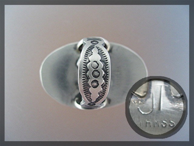 Ring Sterling Silver Purple Spiny Oyster  JOE TENORIO