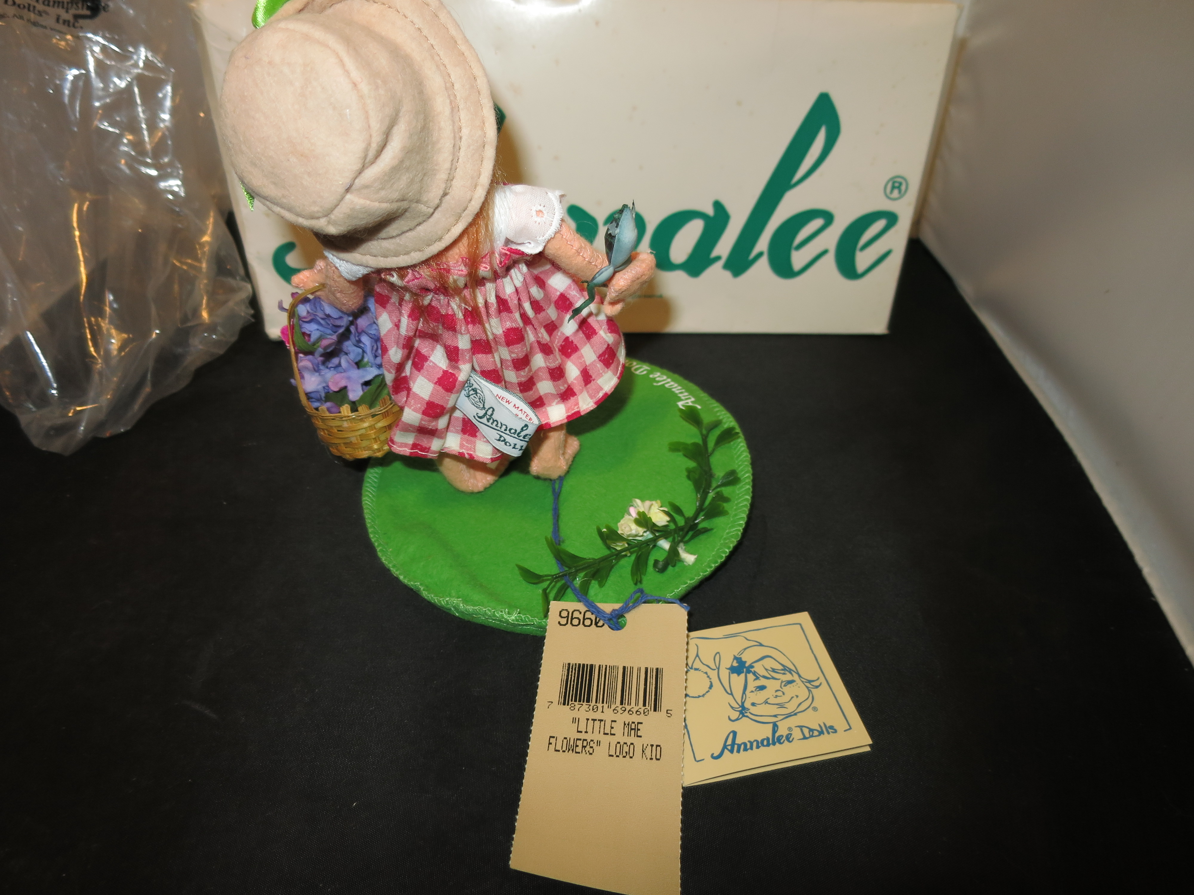 Annalee Doll Little Mae Flowers Logo Kid 96 97 with pin