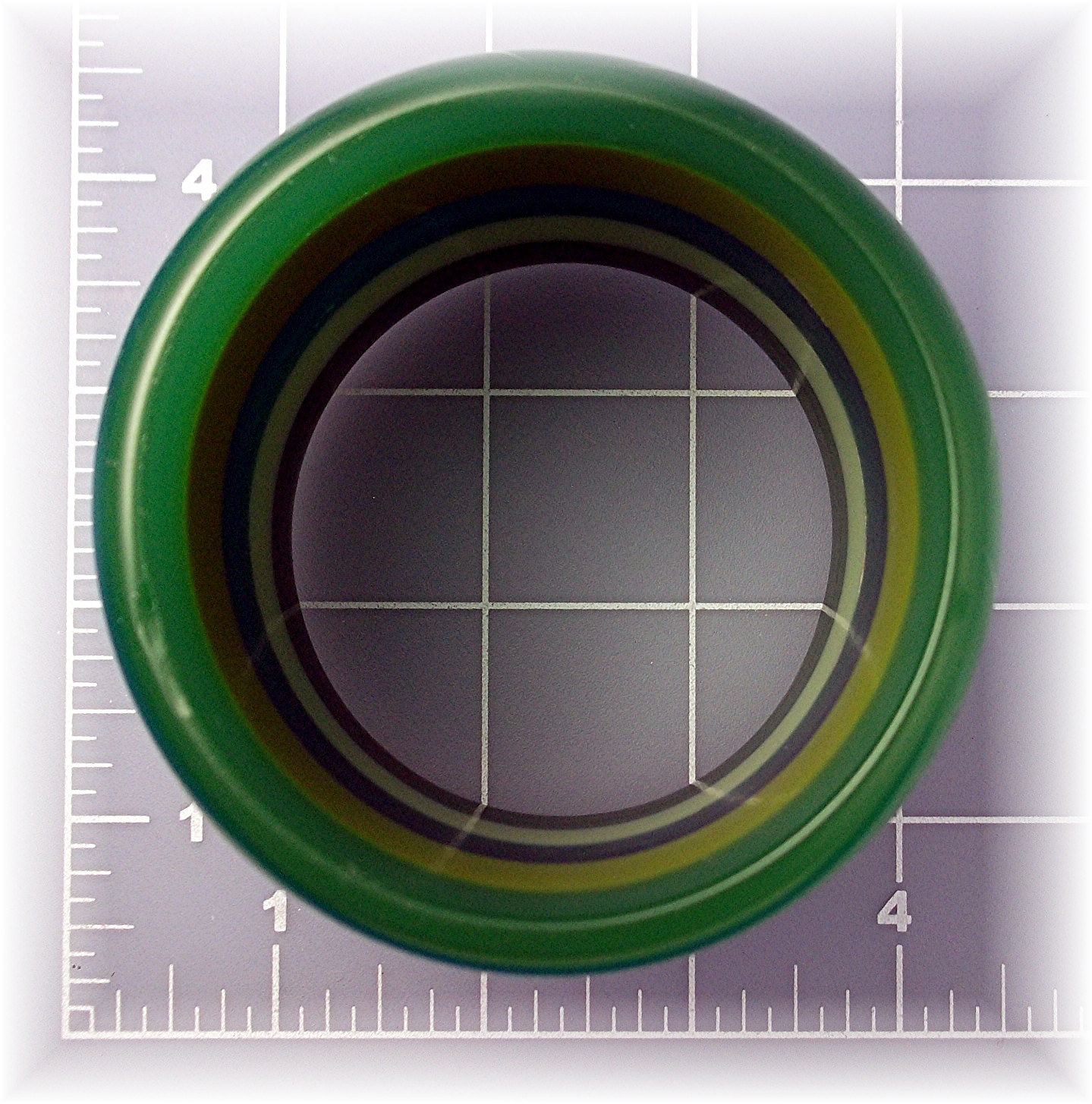Bracelet Lucite Shades of Green  Bangle
