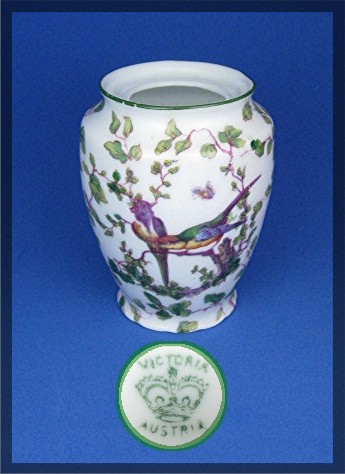 Porcelain hand painted vase, Victoria, Austria