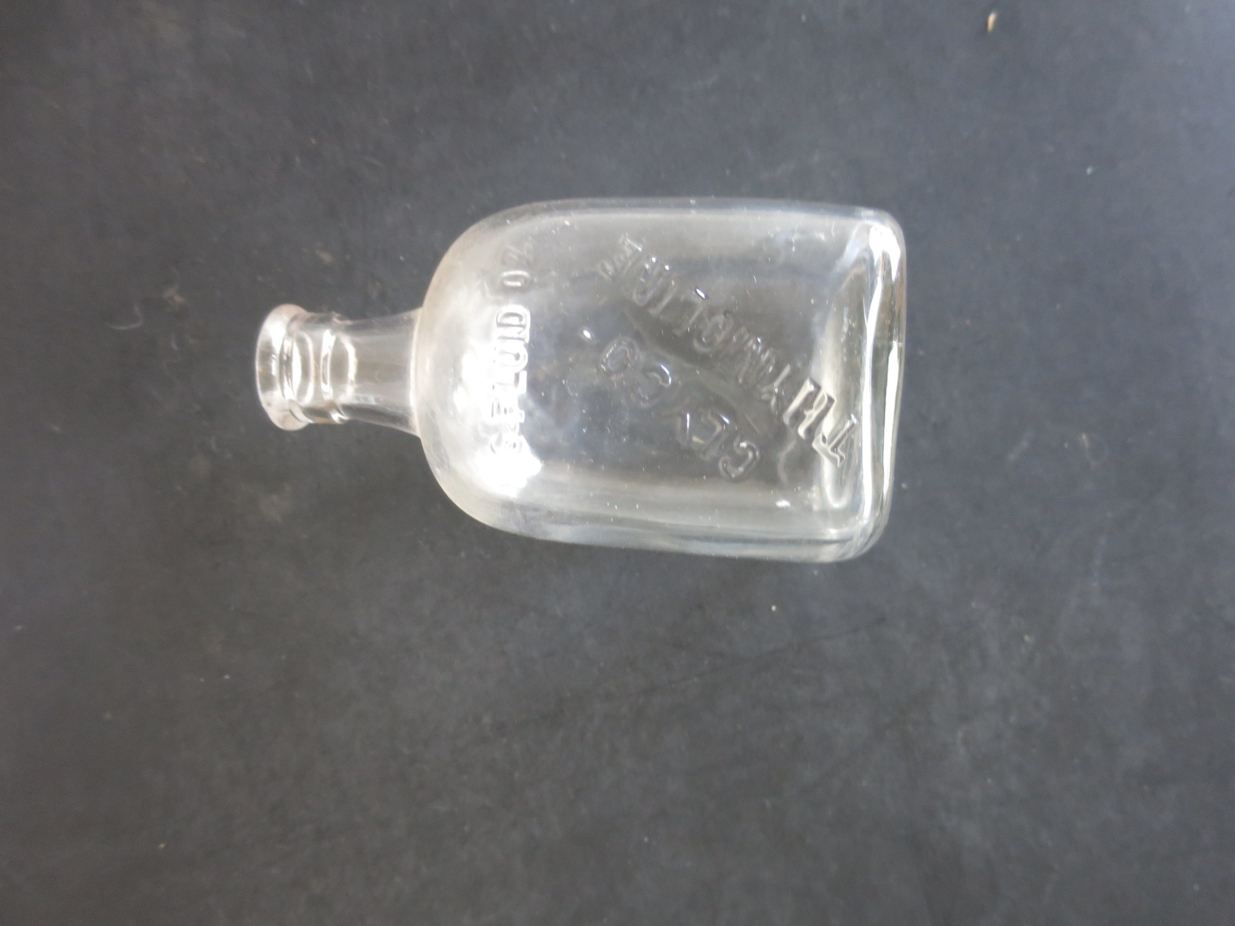 Antique Glyco Thymoline Mouthwash Embossed Bottle 6 Fluid OZ