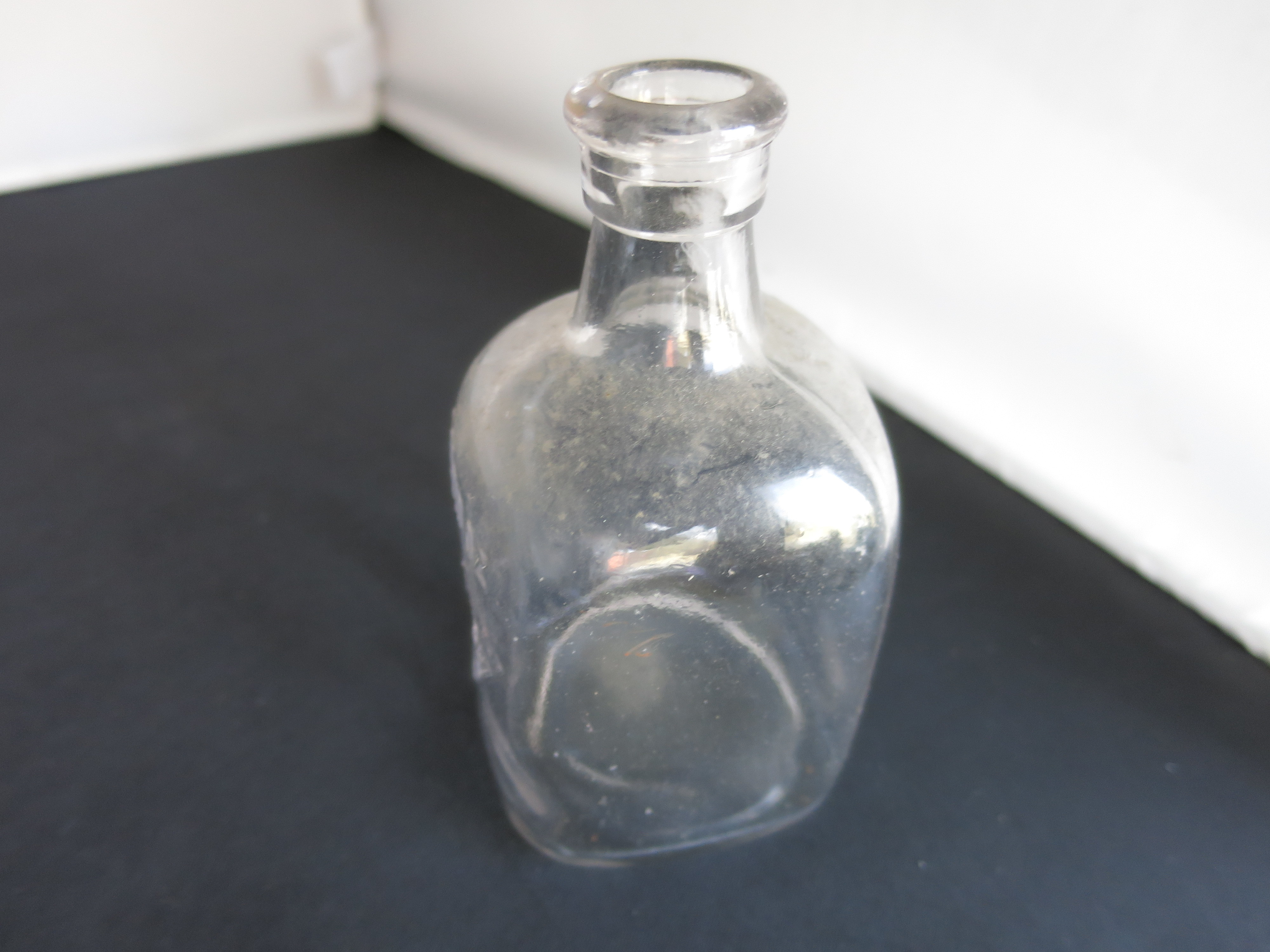 Antique Glyco Thymoline Mouthwash Embossed Bottle 6 Fluid OZ