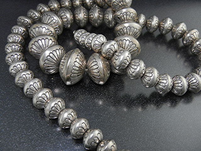 Navajo Sterling Silver Handmade Beads Graduated Necklac