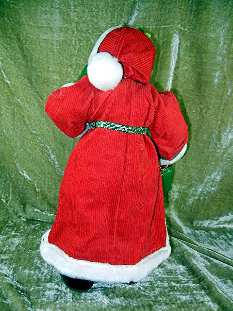Christmas Annalee Mrs Santa with tag 18 inches