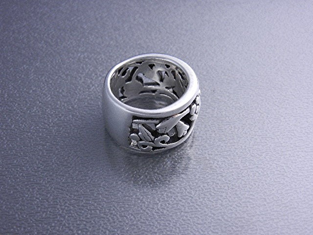 Sterling Silver Signed B Flowers Ring Thailand
