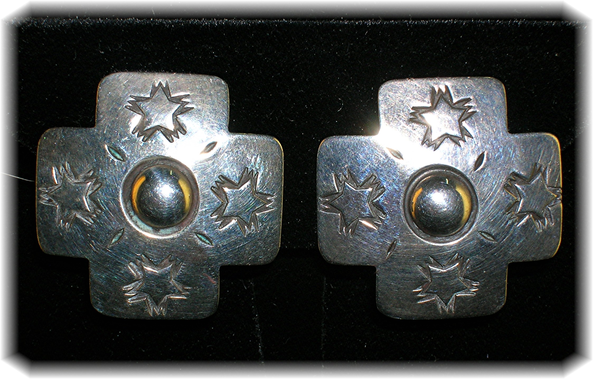 Sterling Silver Native AmericanSigned LOU Clip Earrings