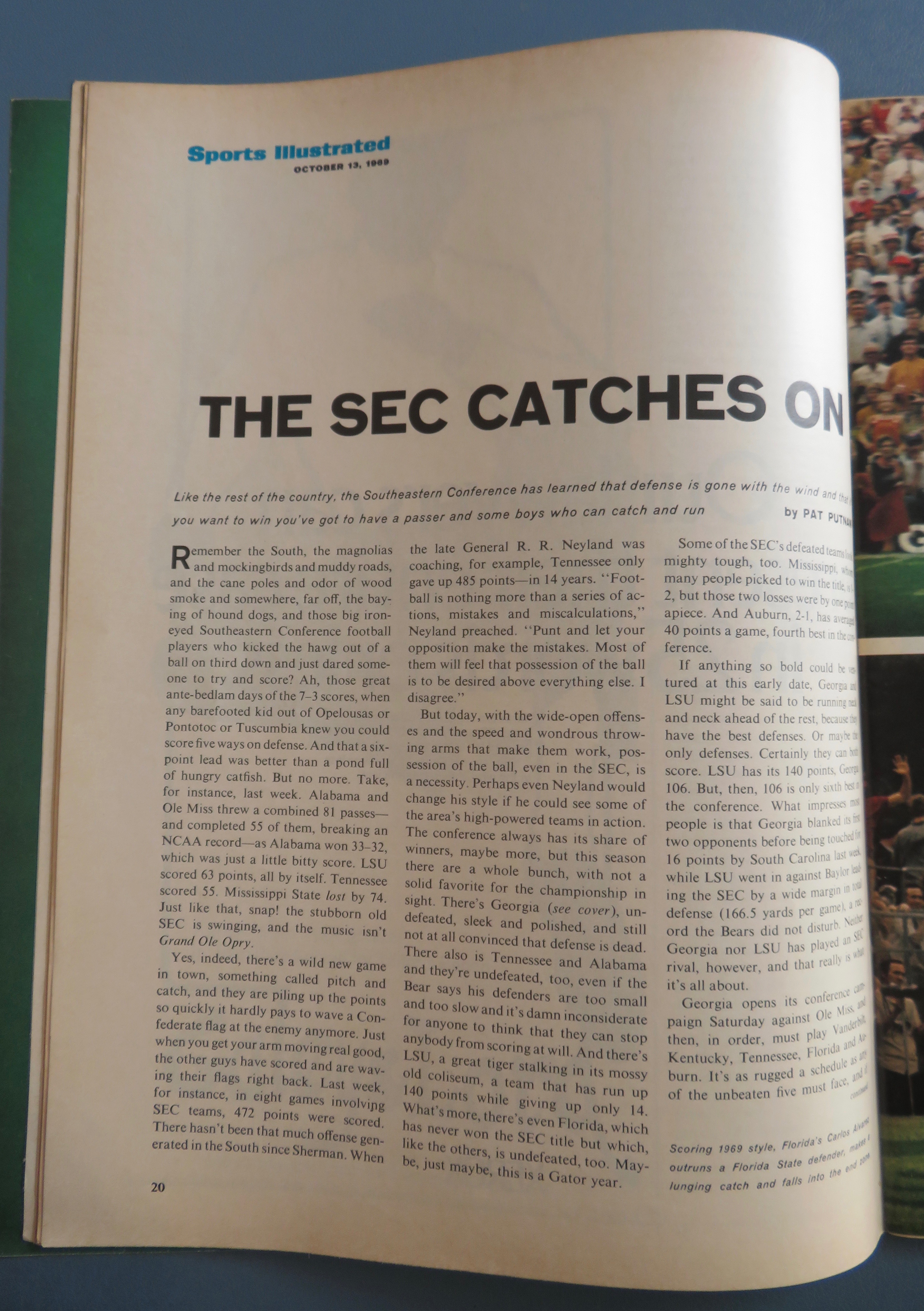 Sports Illustrated Magazine October 13, 1969 Bruce Kemp
