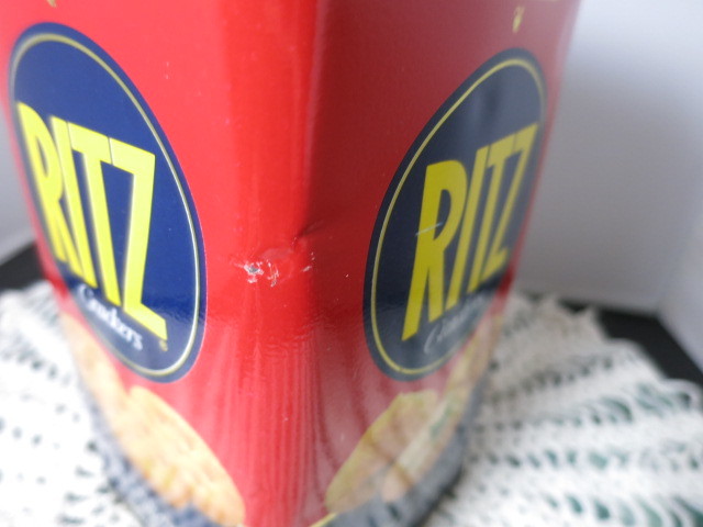 Vintage Ritz Crackers Nabisco Limited Edition Tin 1987 Dents Rust