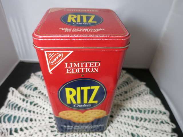 Vintage Ritz Crackers Nabisco Limited Edition Tin 1987 Dents Rust