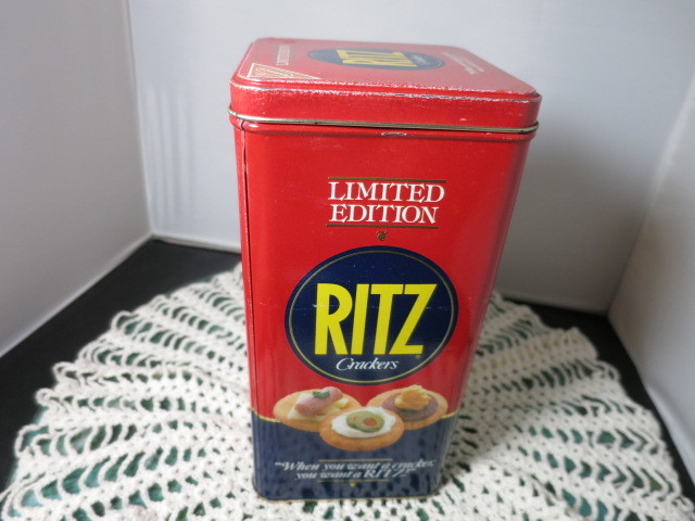 Vintage Ritz Crackers Nabisco Limited Edition Tin 1987 Dents Rust