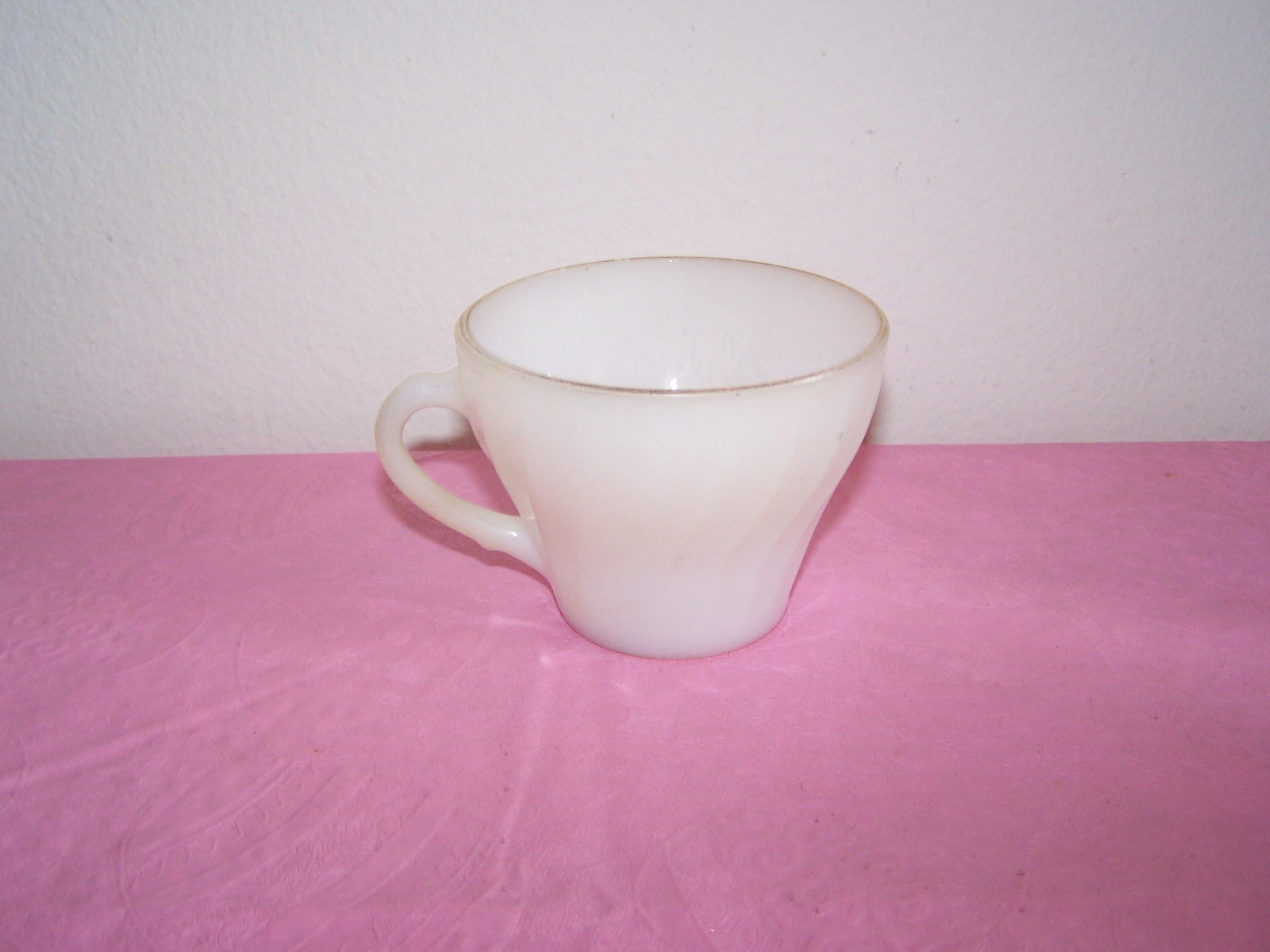 5 Anchor Hocking/Fire King Milk Glass Cups