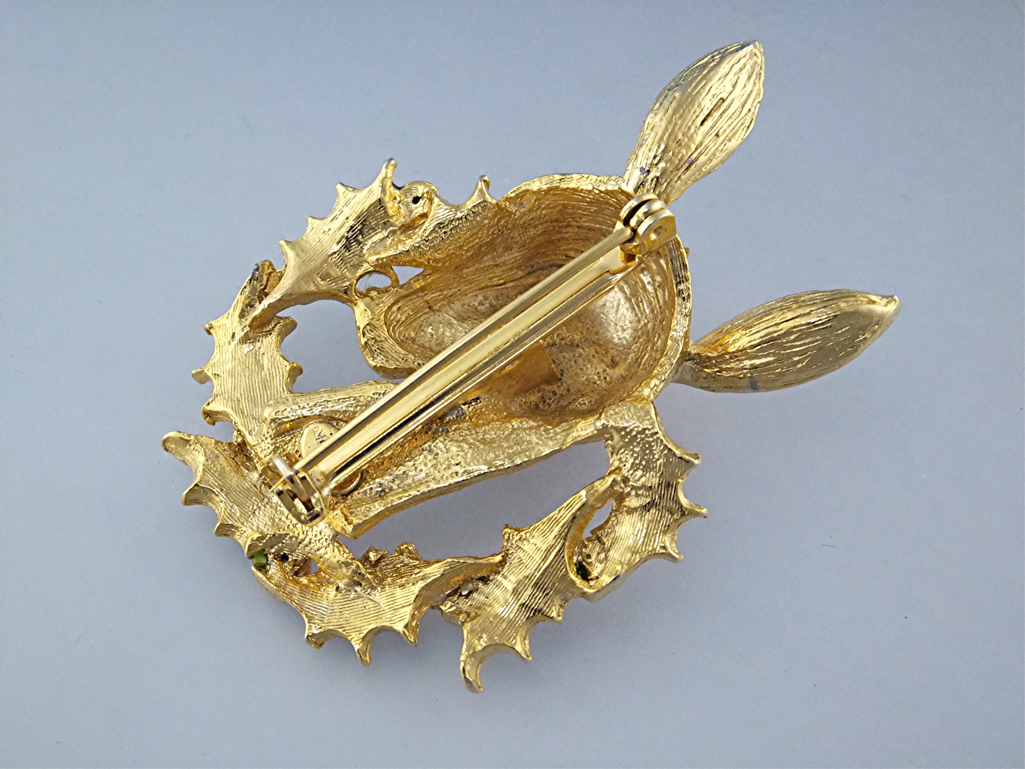 Brooch Pin Christmas Rudolph Wreath Signed