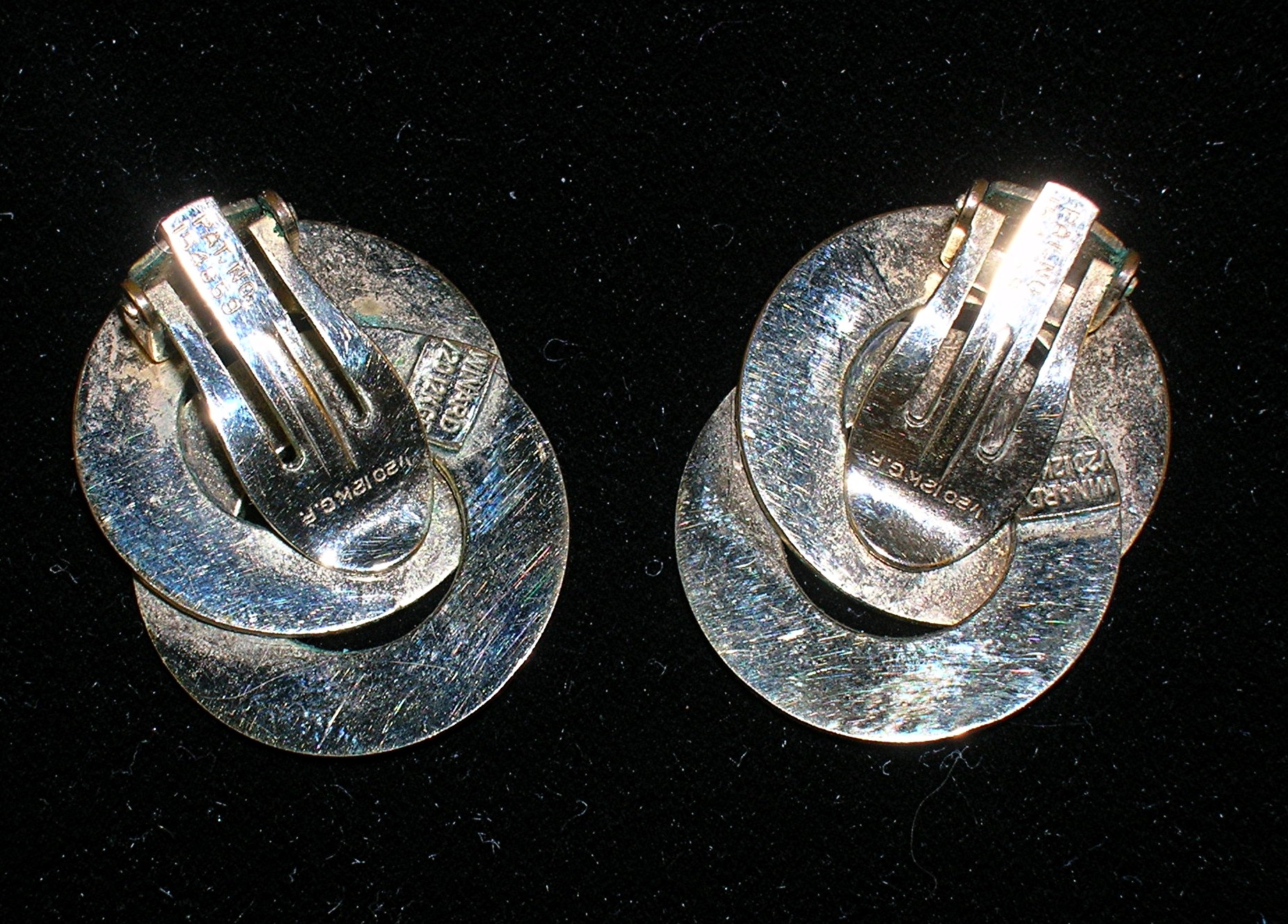 12K Gold Fill Patented WINARD Circle Clip Earrings