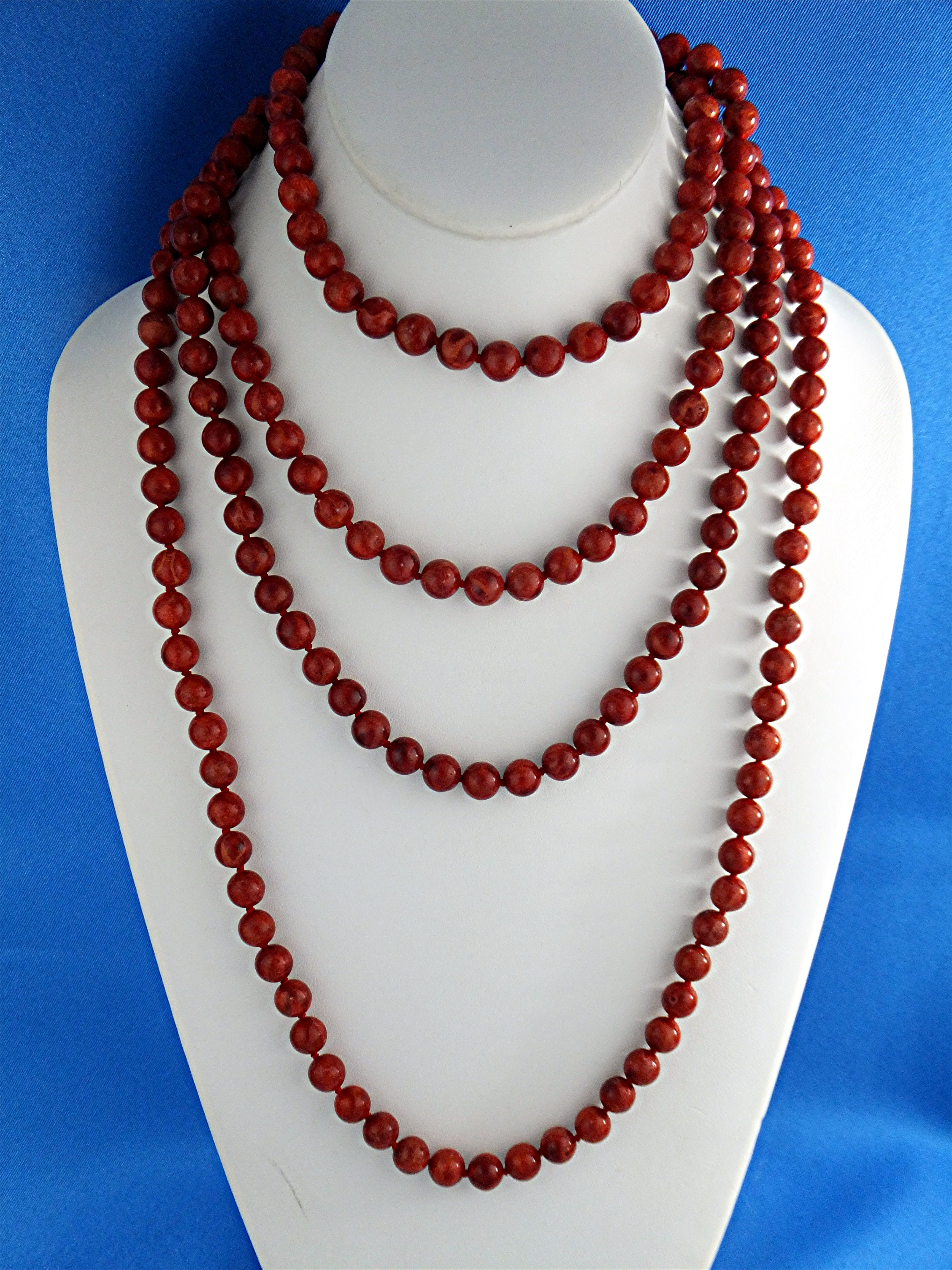 Necklace Apple Coral 77 Inches 8mm