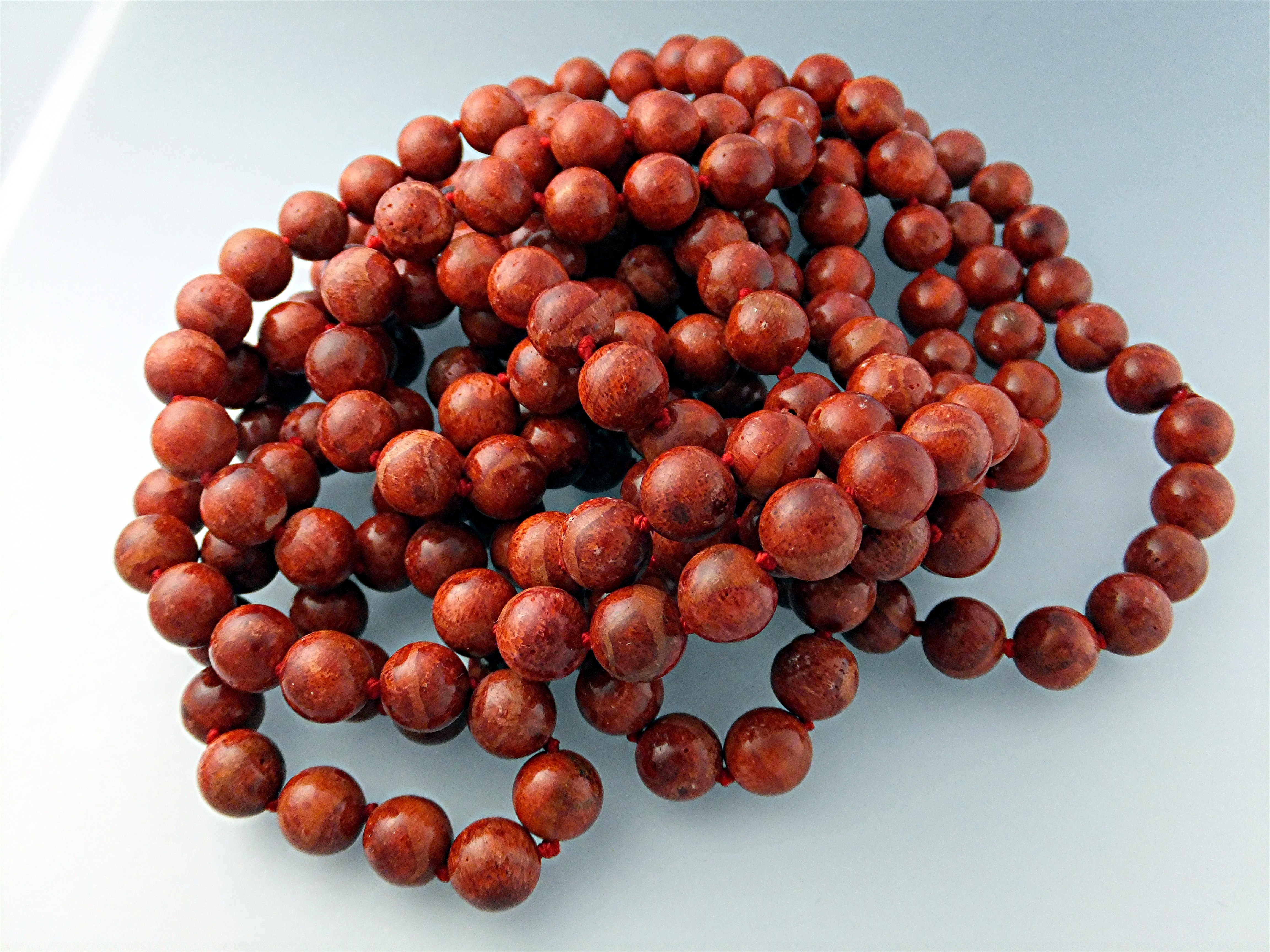 Necklace Apple Coral 77 Inches 8mm