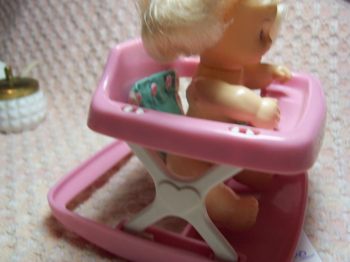 Playmates Baby Doll in Rocking Seat 1996
