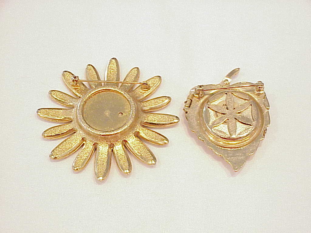 2 Vintage Avon Perfume Brooch - Flower And Leaf